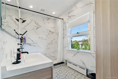 329 Beach 146th Street Rockaway Park NY 11694