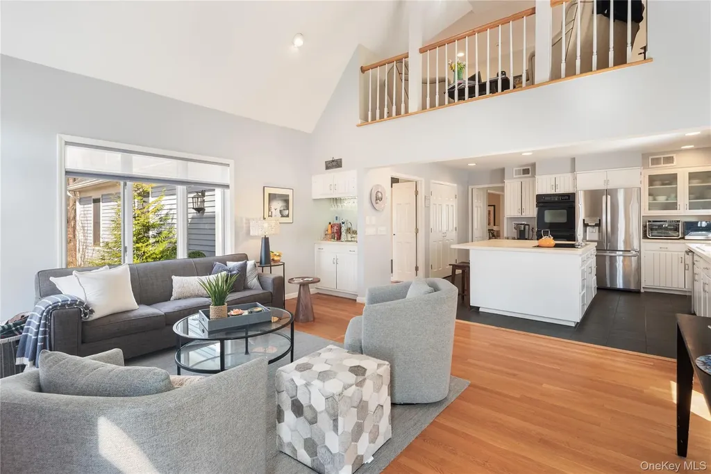 230 Ridgecrest Road Briarcliff Manor NY 10510