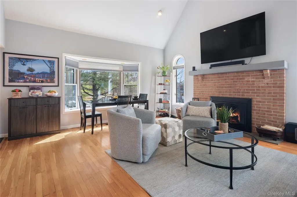 230 Ridgecrest Road Briarcliff Manor NY 10510