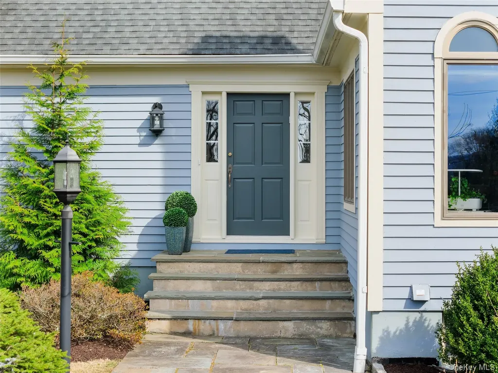 230 Ridgecrest Road Briarcliff Manor NY 10510