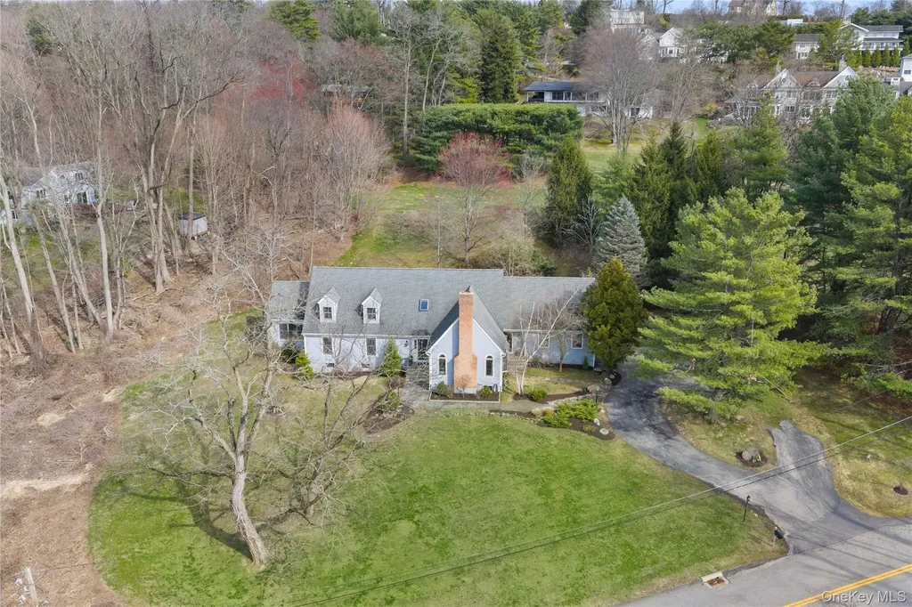 230 Ridgecrest Road Briarcliff Manor NY 10510