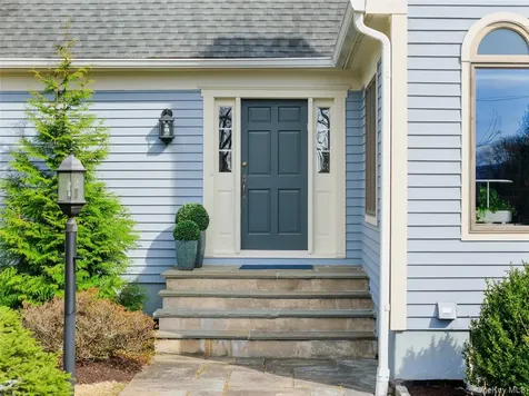 230 Ridgecrest Road Briarcliff Manor NY 10510