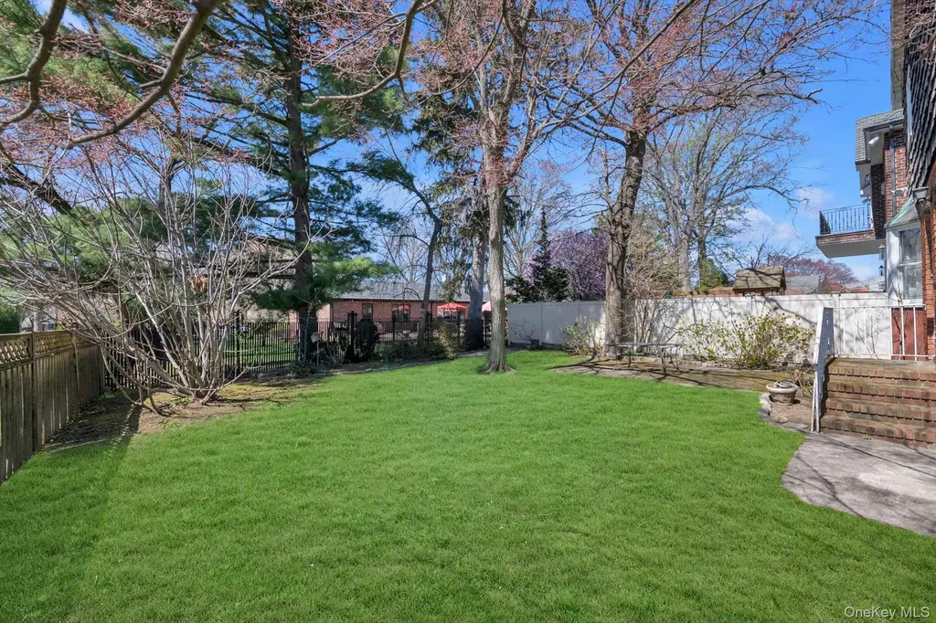 148-17 3rd Avenue Whitestone NY 11357