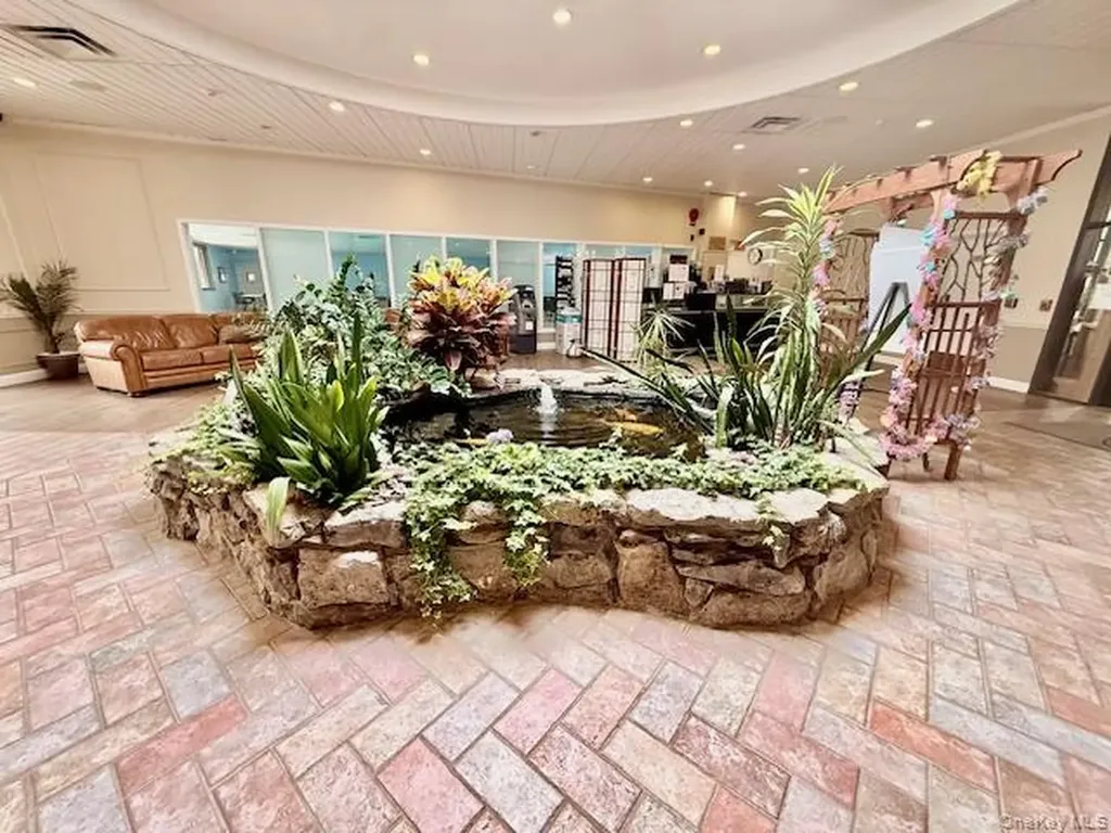 155 Golf Lane Medford NY 11763