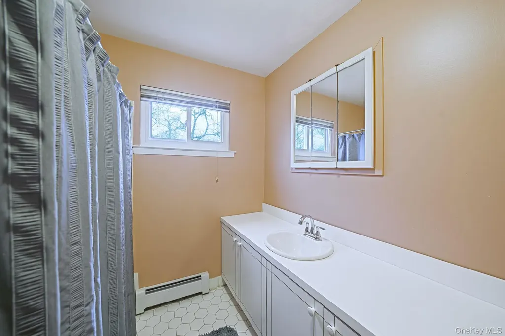 427 Bicycle Path Port Jefferson NY 11776