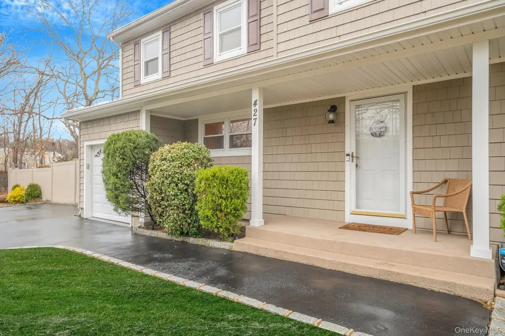 427 Bicycle Path Port Jefferson NY 11776