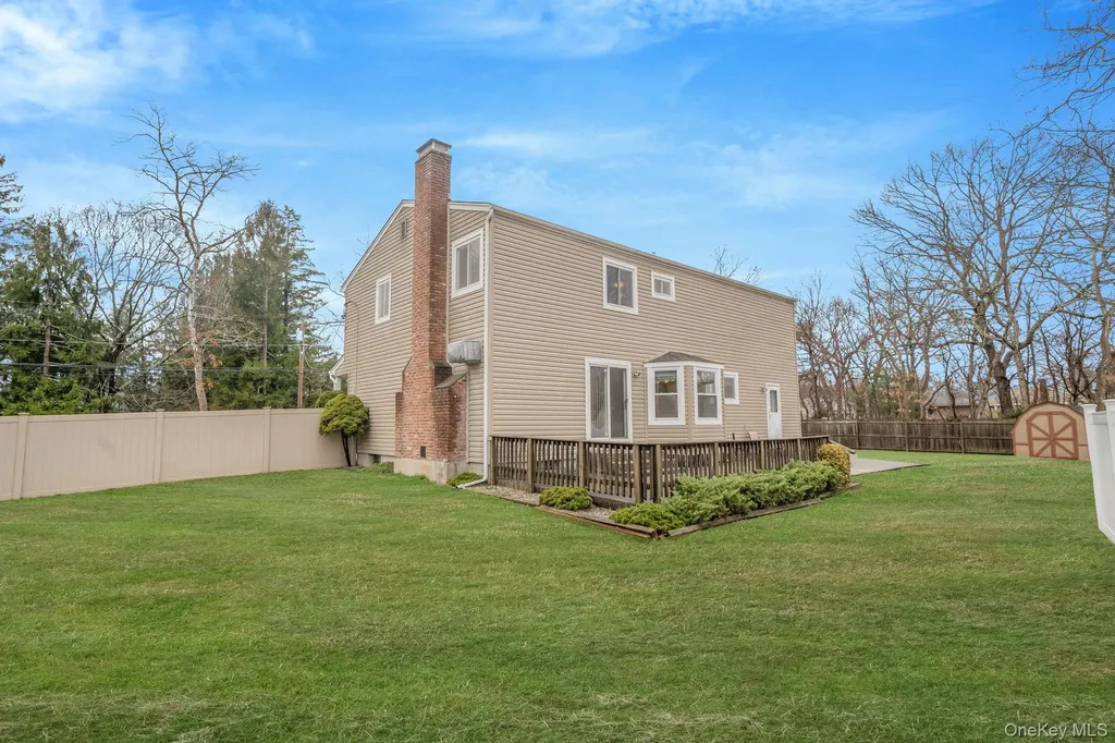 427 Bicycle Path Port Jefferson NY 11776