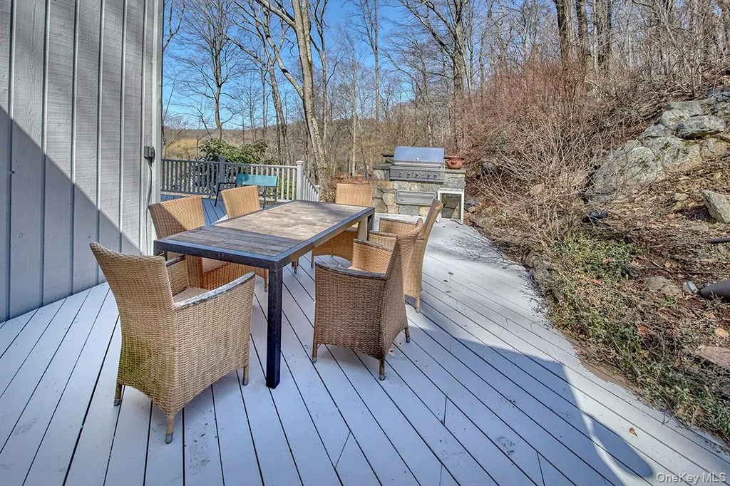 25 Longview Lane Chappaqua NY 10514