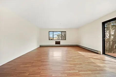 508 Central Park Avenue Scarsdale NY 10583