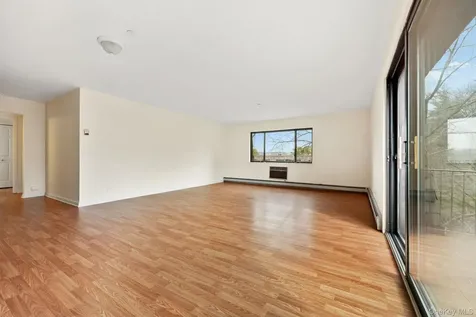 508 Central Park Avenue Scarsdale NY 10583