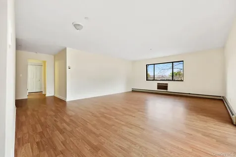 508 Central Park Avenue Scarsdale NY 10583