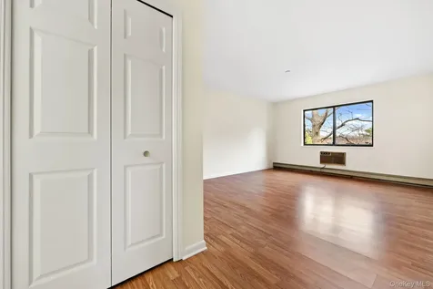 508 Central Park Avenue Scarsdale NY 10583