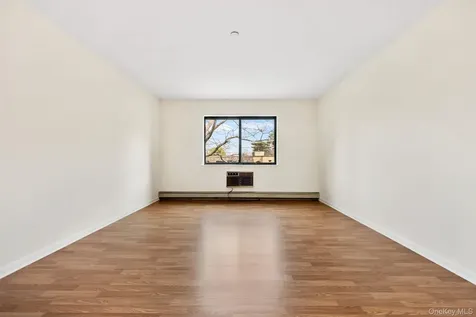 508 Central Park Avenue Scarsdale NY 10583