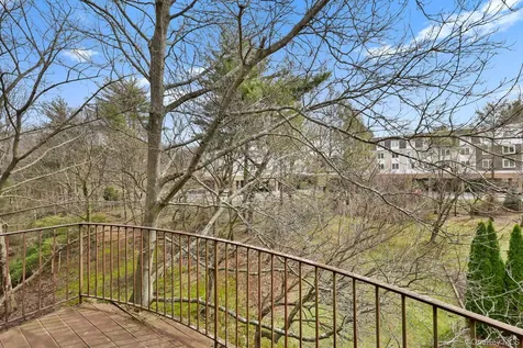 508 Central Park Avenue Scarsdale NY 10583