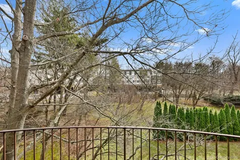 508 Central Park Avenue Scarsdale NY 10583