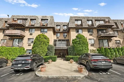 508 Central Park Avenue Scarsdale NY 10583