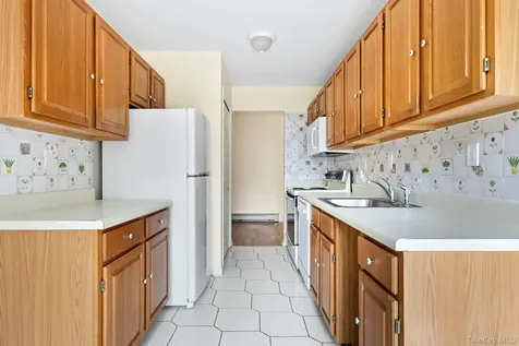 508 Central Park Avenue Scarsdale NY 10583