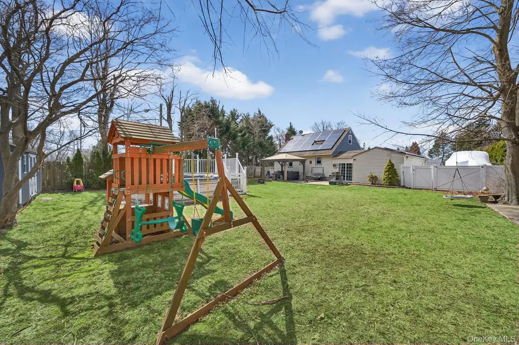 49 Maple Drive Deer Park NY 11729