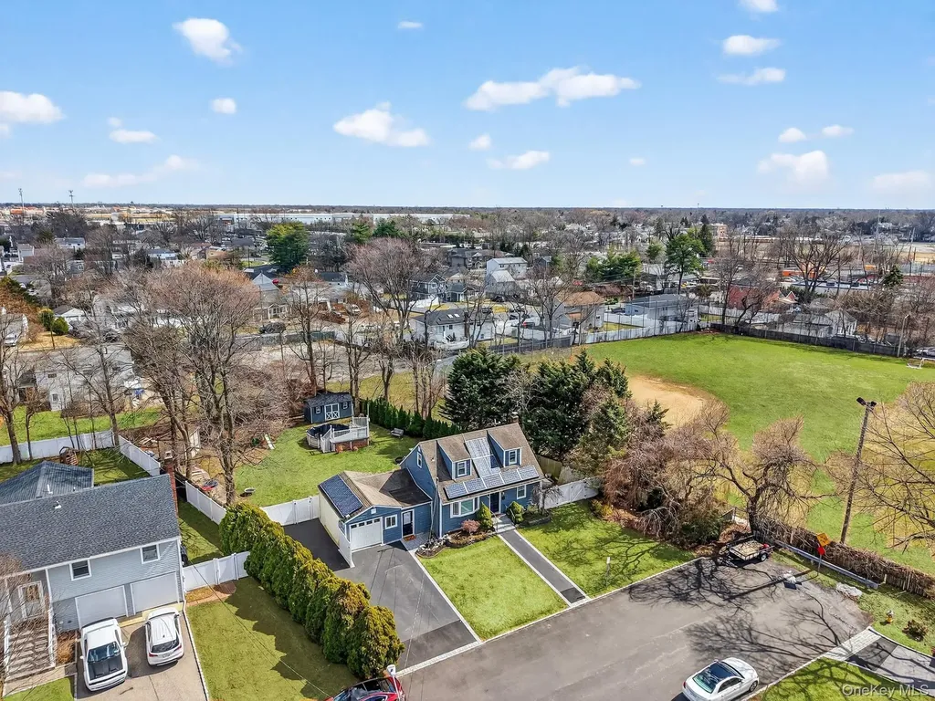 49 Maple Drive Deer Park NY 11729