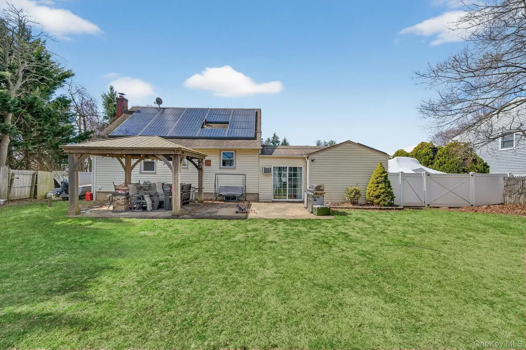 49 Maple Drive Deer Park NY 11729