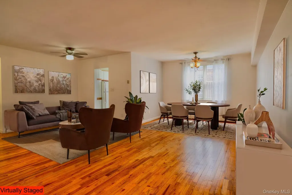 20 Daley Place Lynbrook NY 11563