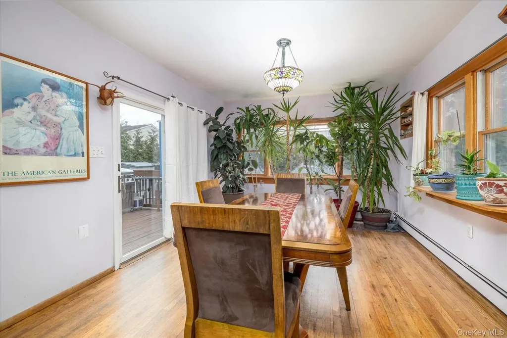 3305 4th Street Oceanside NY 11572