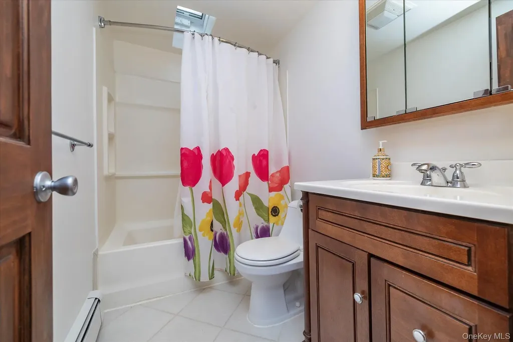 3305 4th Street Oceanside NY 11572