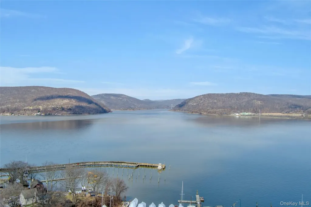 614 Viewpoint Terrace Peekskill NY 10566