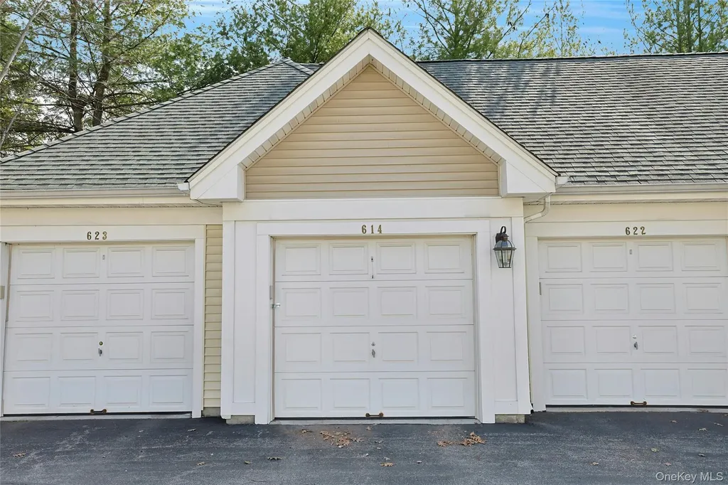 614 Viewpoint Terrace Peekskill NY 10566