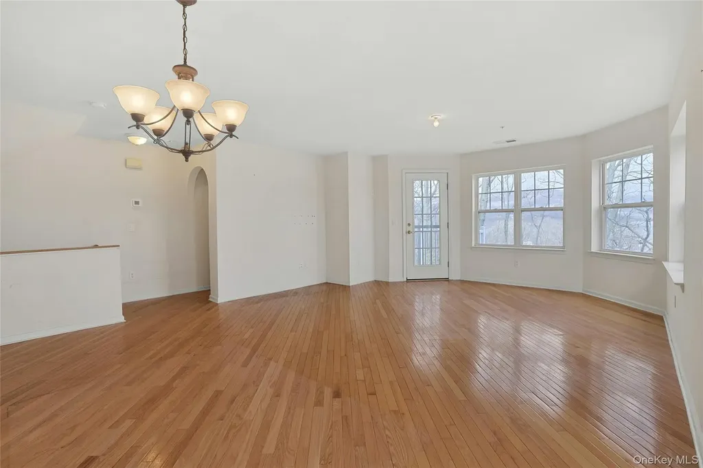 614 Viewpoint Terrace Peekskill NY 10566