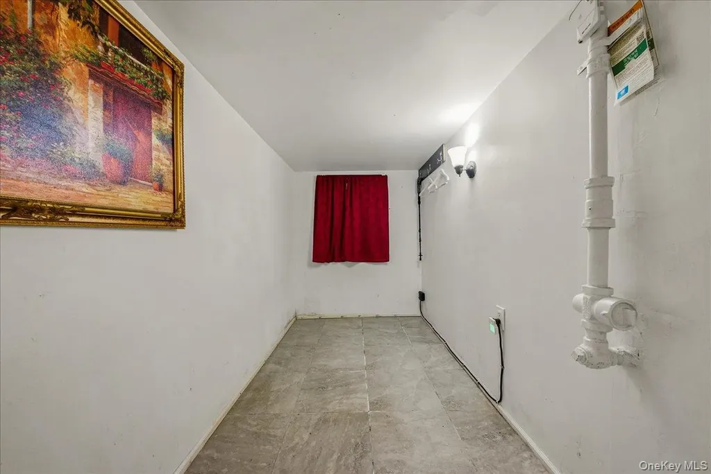 2304 Glebe Avenue Bronx NY 10462
