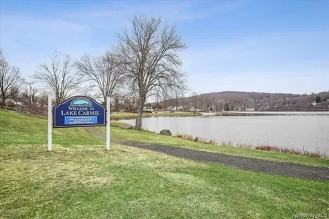 32 Stanwich Road Carmel NY 10512