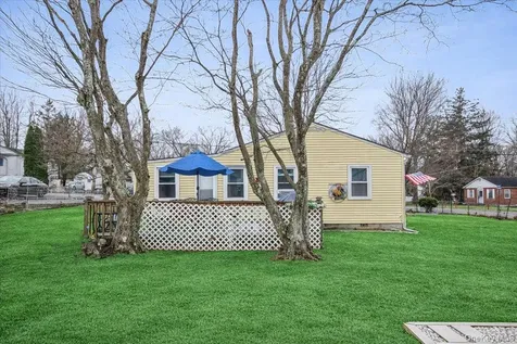 32 Stanwich Road Carmel NY 10512