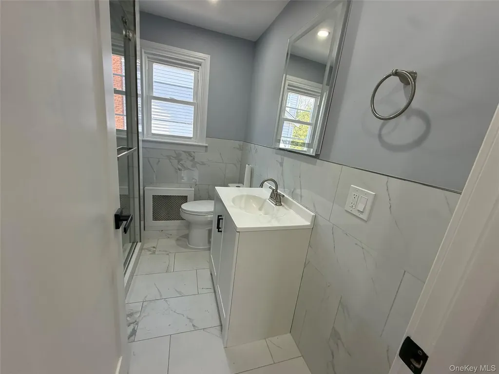120 Lena Avenue Freeport NY 11520