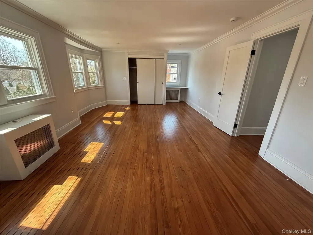 120 Lena Avenue Freeport NY 11520