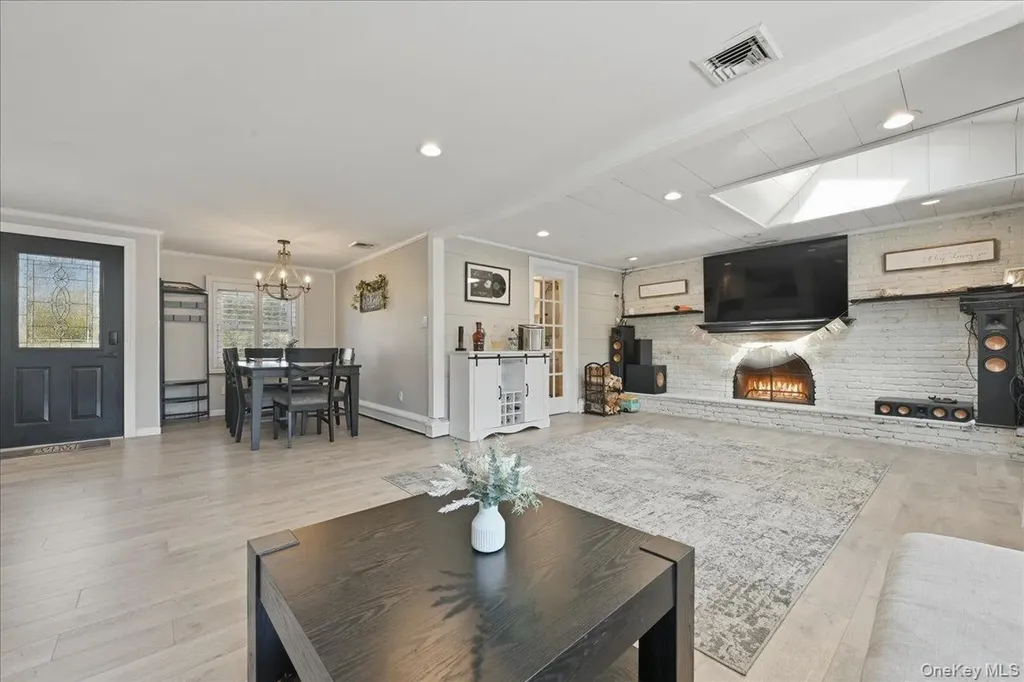 1085 Sipp Avenue Medford NY 11763