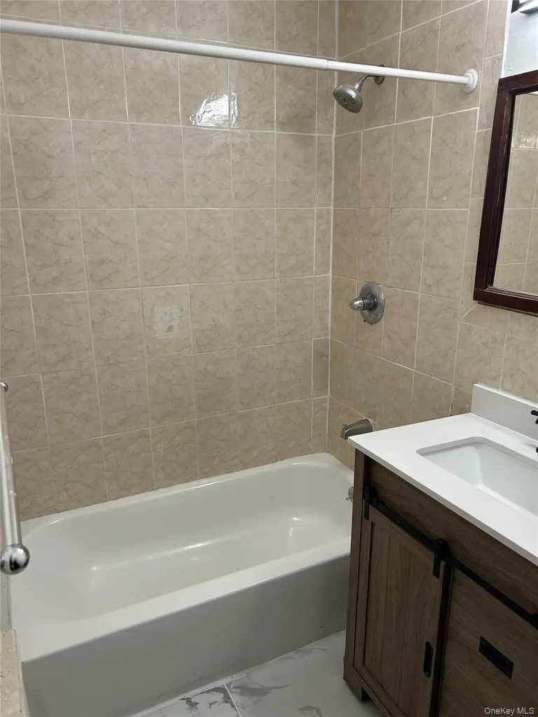 3627 Marolla Place Bronx NY 10466