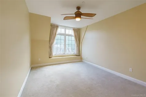 55 1st Street Pelham NY 10803