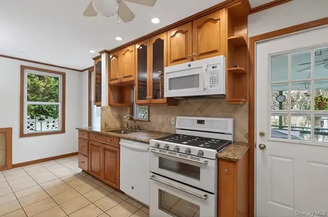 30 Blanchard Avenue Dobbs Ferry NY 10522