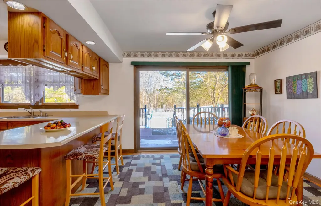 15 Unity Lane New Paltz NY 12561