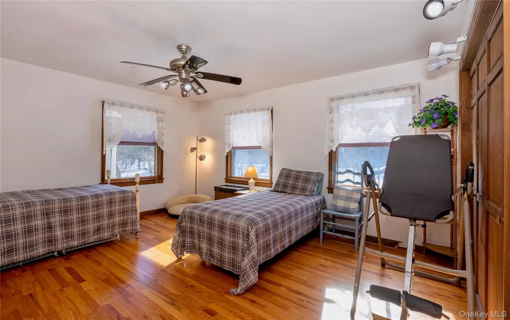 15 Unity Lane New Paltz NY 12561