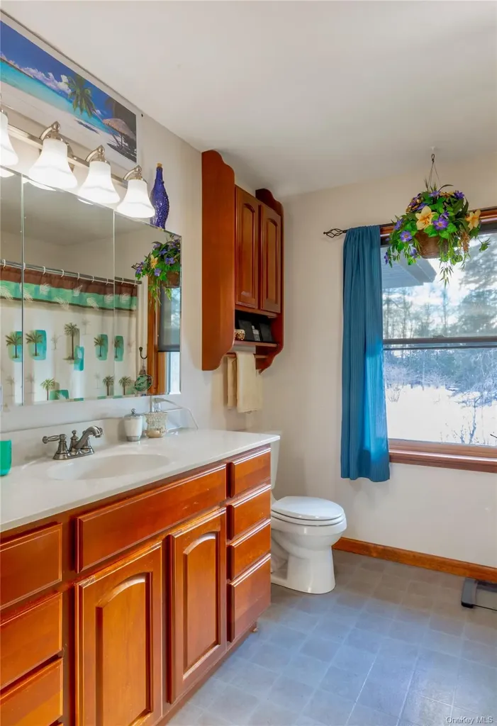 15 Unity Lane New Paltz NY 12561