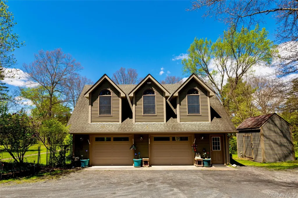15 Unity Lane New Paltz NY 12561