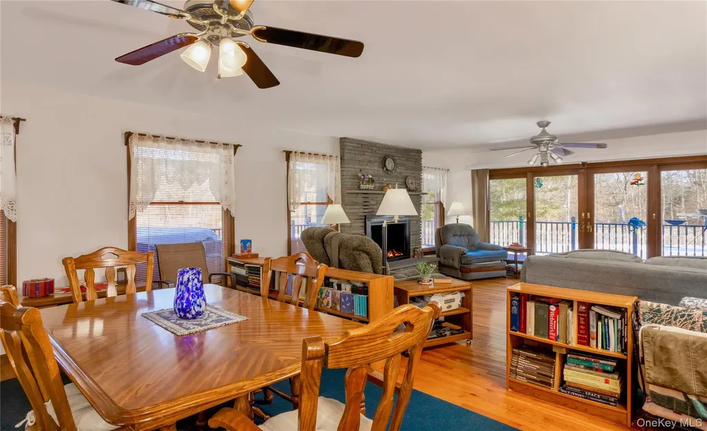 15 Unity Lane New Paltz NY 12561
