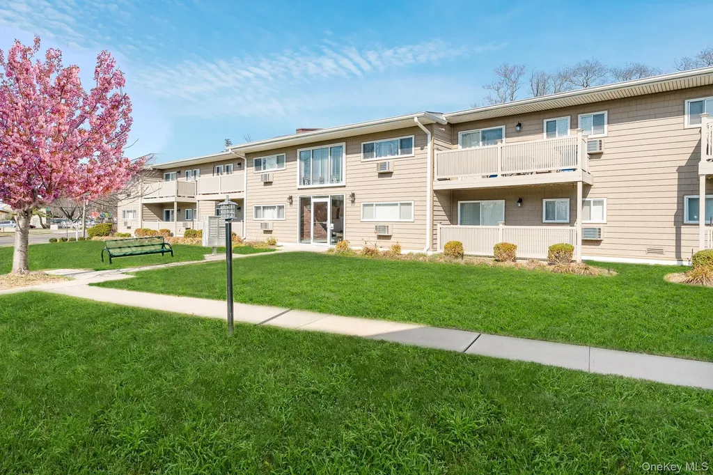 365 Route 111 Smithtown NY 11787