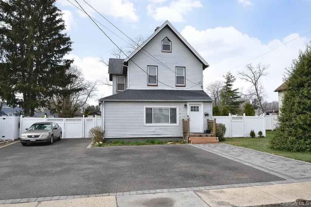 25 Hazel Street Central Islip NY 11722