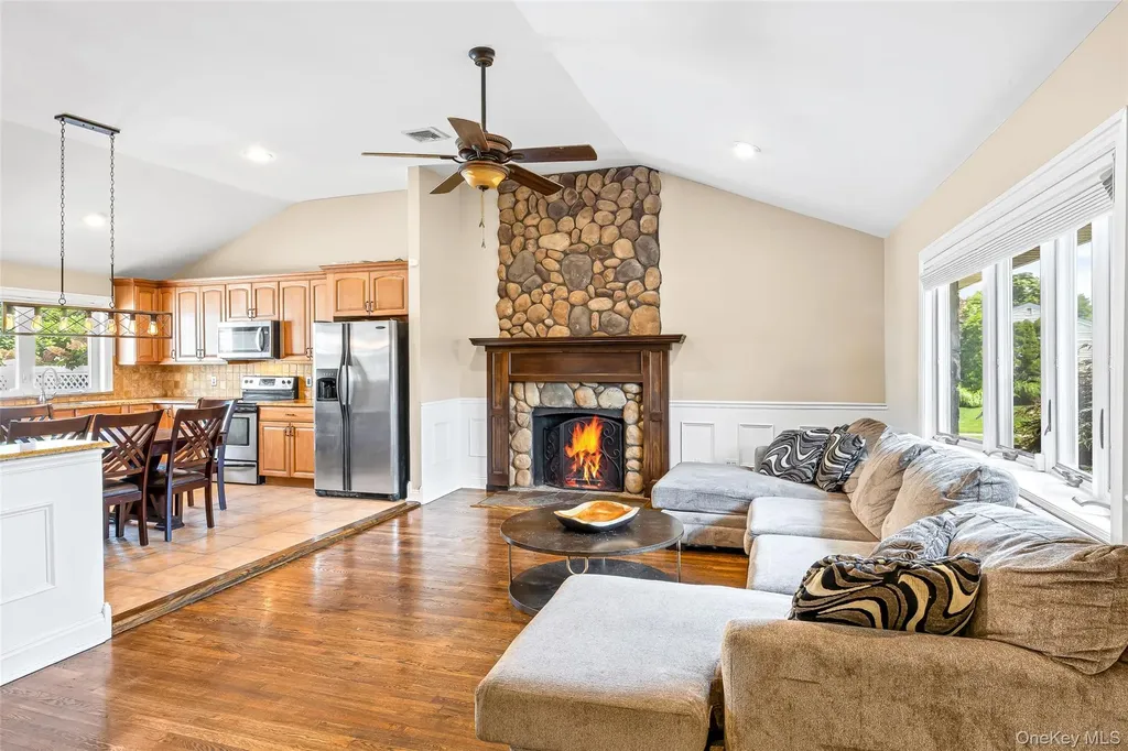 51 Plainedge Drive Bethpage NY 11714