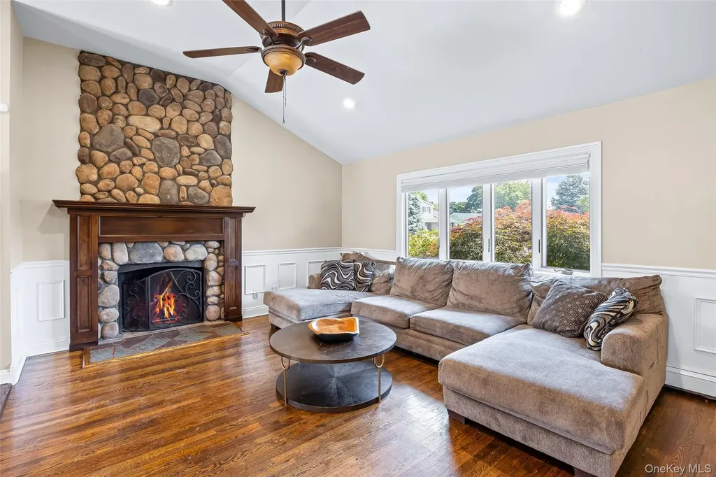 51 Plainedge Drive Bethpage NY 11714