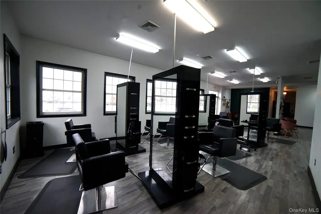 2039 State Route 208 Montgomery NY 12549