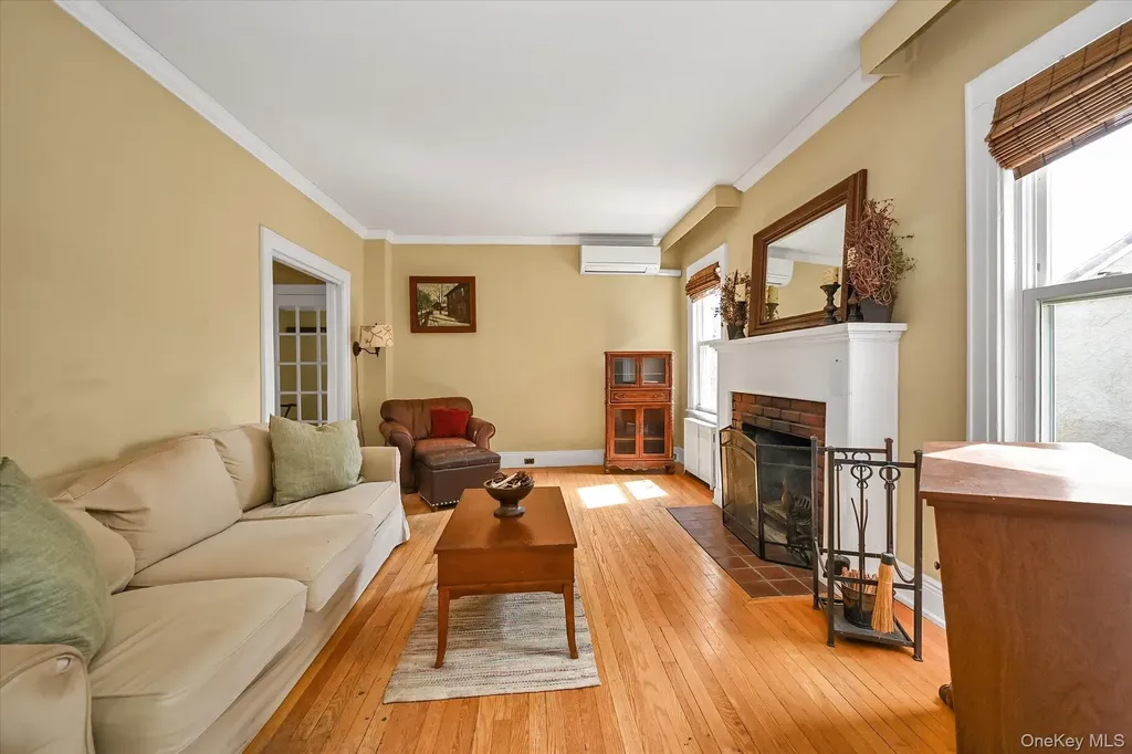 33-40 170th Street Flushing NY 11358